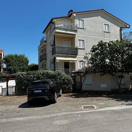 Apartamento Casa Rosa Banjole Exterior foto